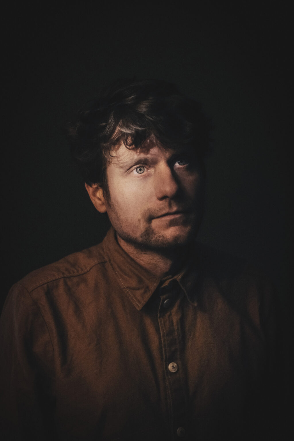 Unfair - Boris acket headshot credit hessel stuut