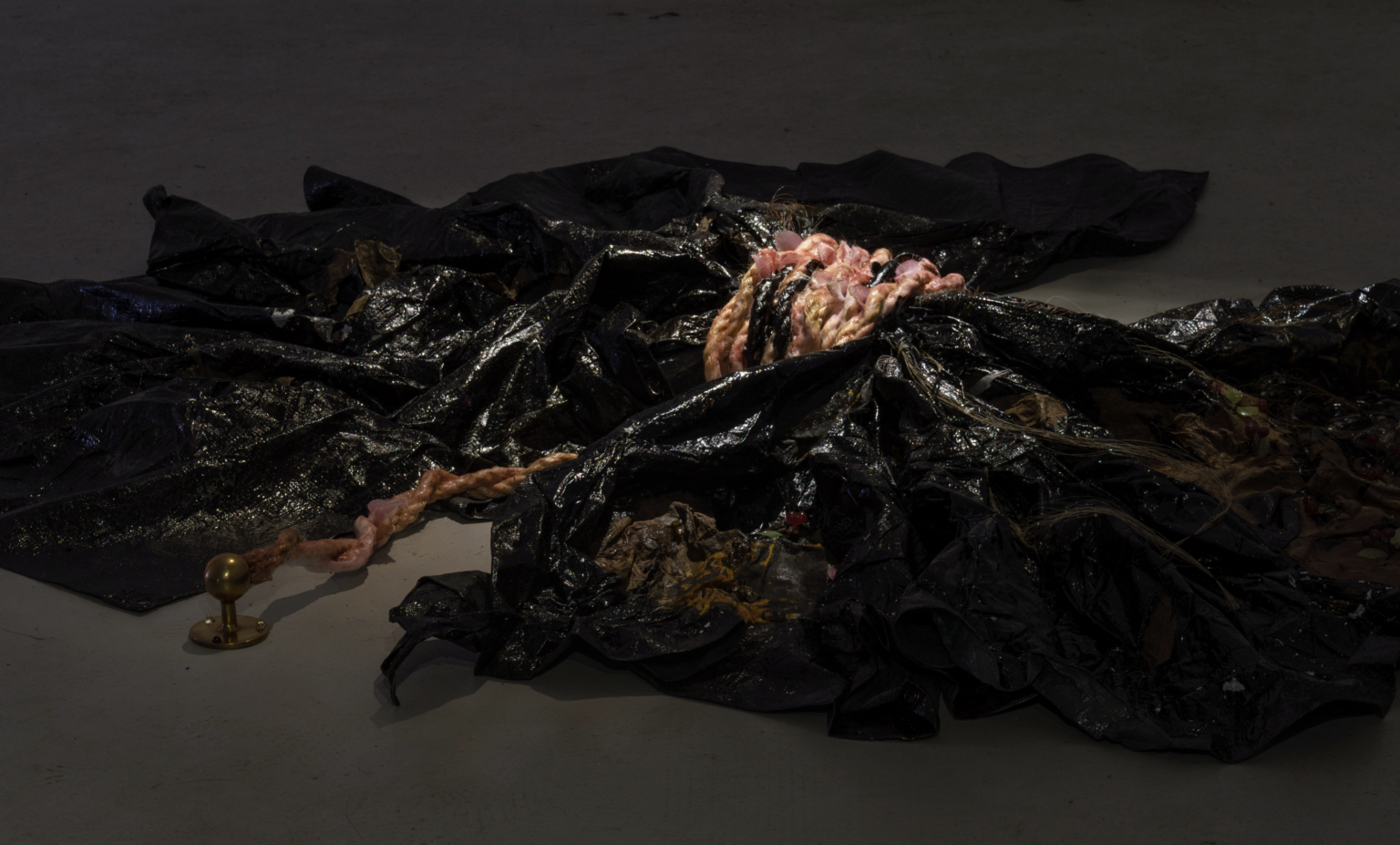Unfair - Michelle chang_qin_miracle draught_2025_photo by evian wenyi zhang