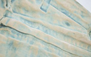 Unfair - Katrein breukers, wearing watching [close-up], 2018